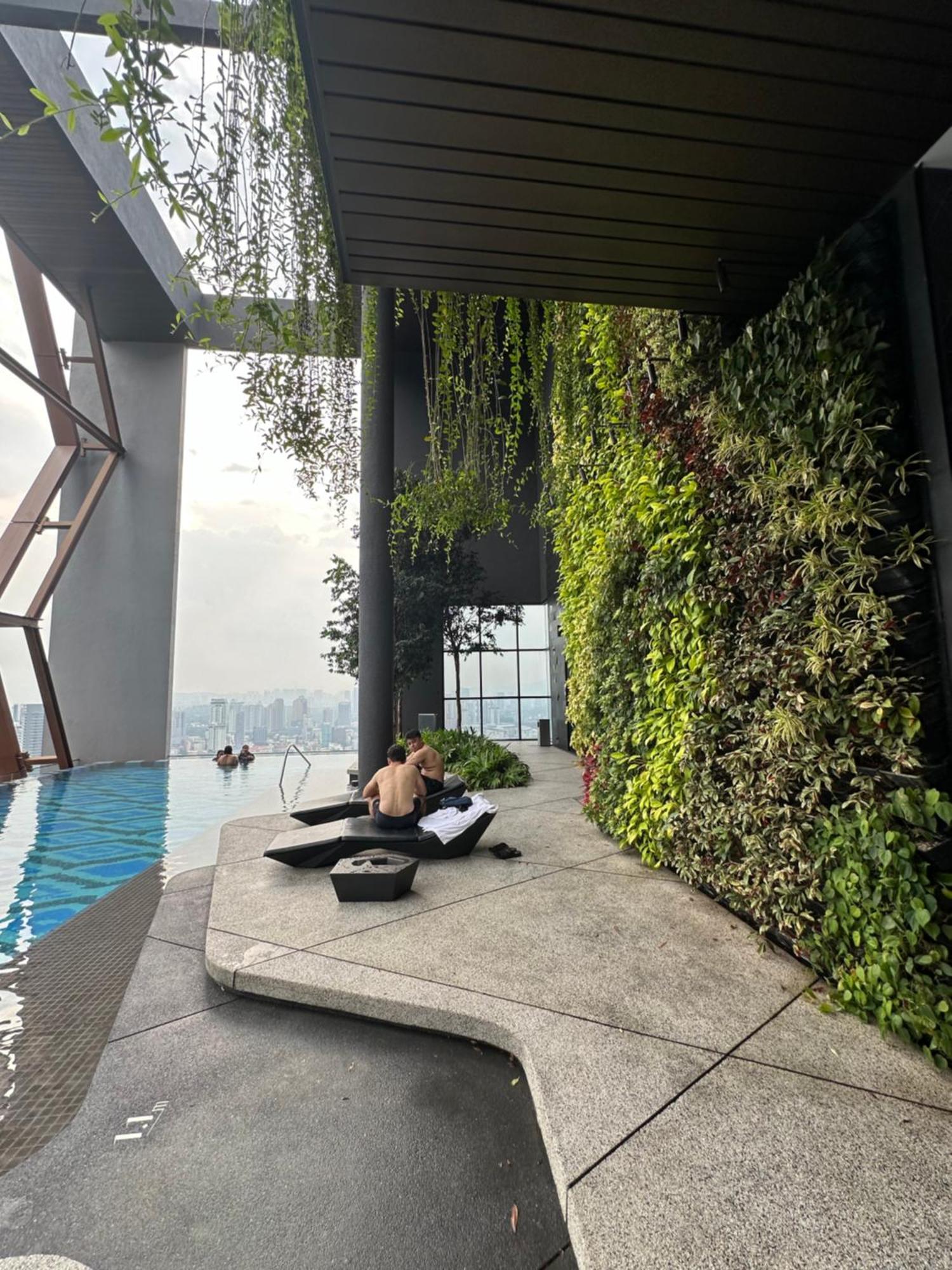 Skyline Homes By Scarletz Suites Klcc Kuala Lumpur Zewnętrze zdjęcie