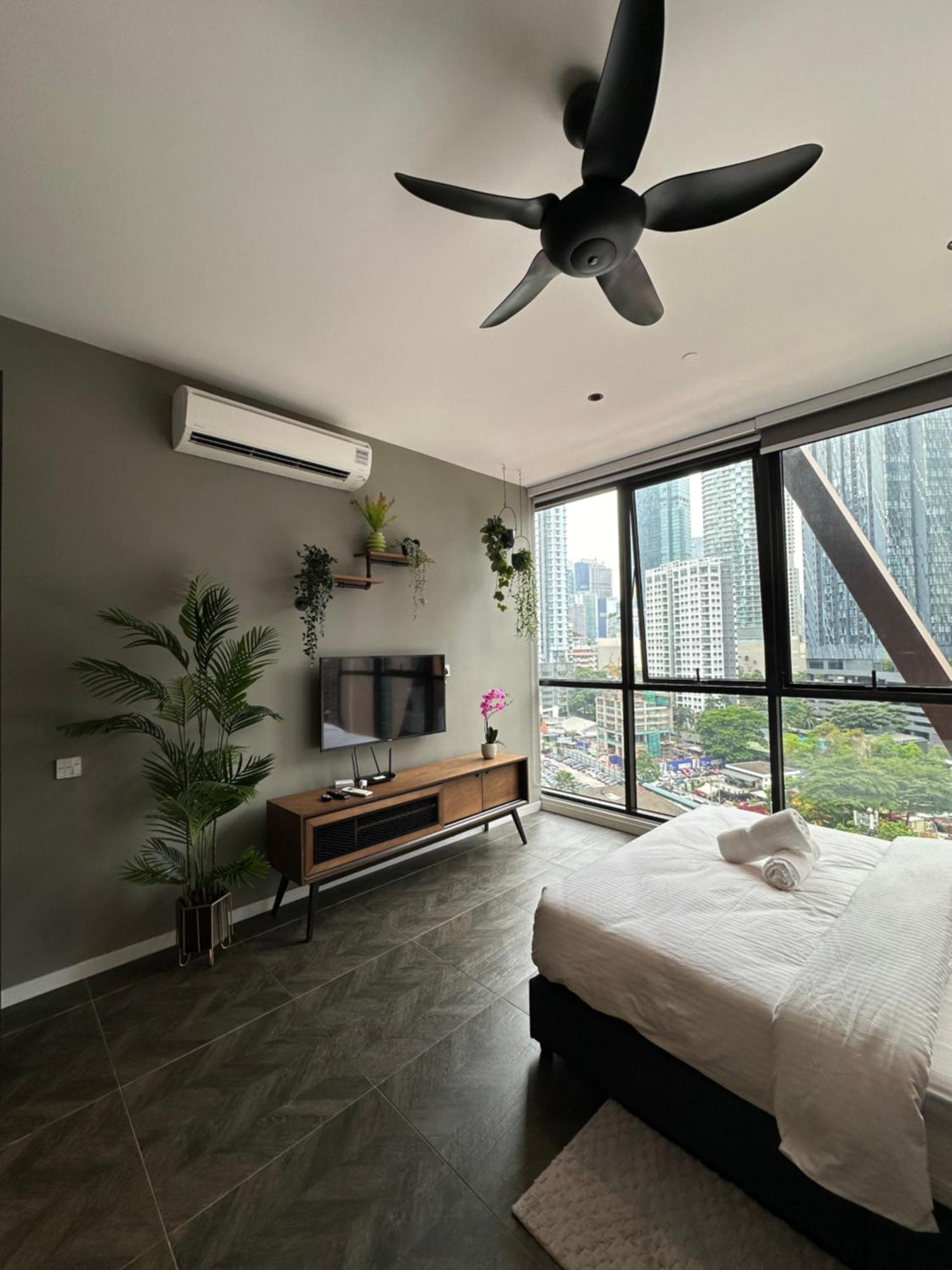 Skyline Homes By Scarletz Suites Klcc Kuala Lumpur Zewnętrze zdjęcie