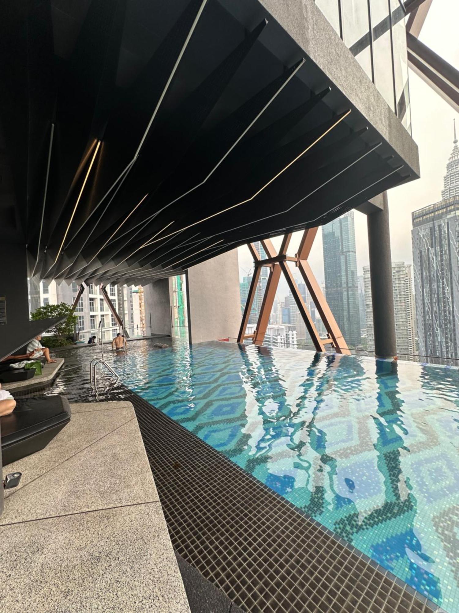 Skyline Homes By Scarletz Suites Klcc Kuala Lumpur Zewnętrze zdjęcie